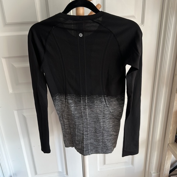 Lululemon Long Sleeve - Picture 2 of 2